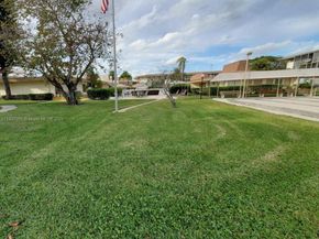 17050 NE 14th Ave 208, North Miami Beach FL 33162