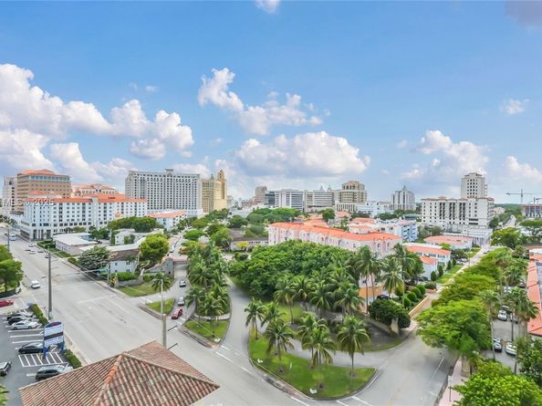 1627 SW 37th Ave 701, Miami FL 33145