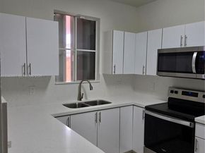 1564 SW 2nd St, Homestead FL 33030