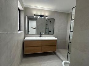 1242 NE 145th St, Miami FL 33161