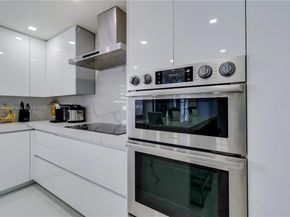 17040 SW 107th Ct, Miami FL 33157
