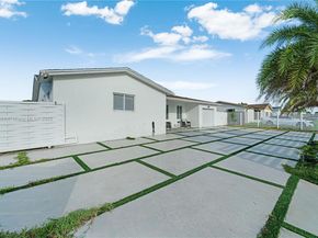 17040 SW 107th Ct, Miami FL 33157