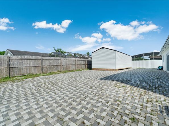 17040 SW 107th Ct, Miami FL 33157