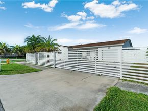 17040 SW 107th Ct, Miami FL 33157