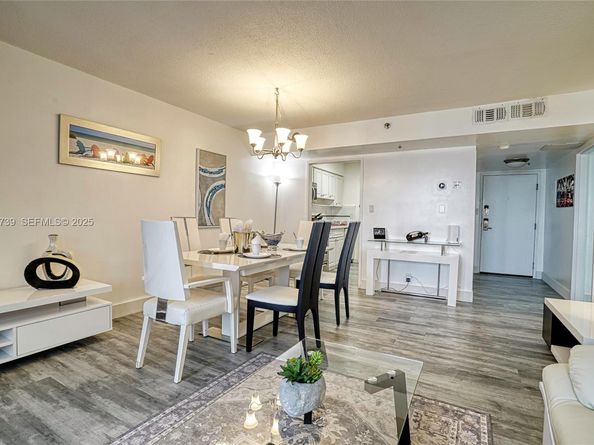 5225 Collins Ave 1204, Miami Beach FL 33140