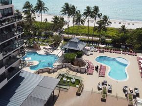 5225 Collins Ave 1204, Miami Beach FL 33140