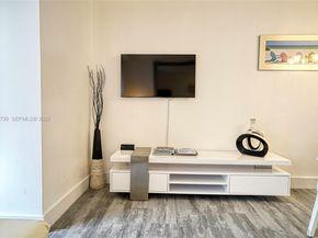 5225 Collins Ave 1204, Miami Beach FL 33140