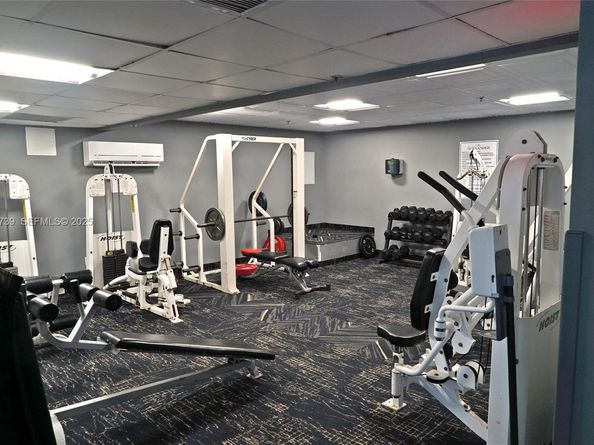 5225 Collins Ave 1204, Miami Beach FL 33140