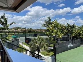 10275 NW 46th St, Doral FL 33178