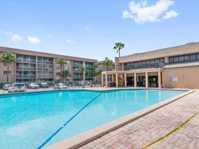 17000 NW 67th Ave 347, Hialeah FL 33015