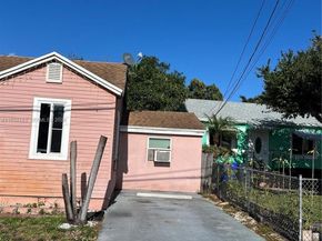 1023 N 25th Ave, Hollywood FL 33020