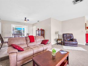 1191 NW 77th Ave, Plantation FL 33322