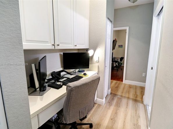 1706 NW 78th Way, Pembroke Pines FL 33024