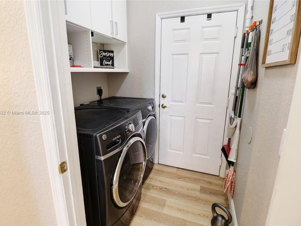 1706 NW 78th Way, Pembroke Pines FL 33024