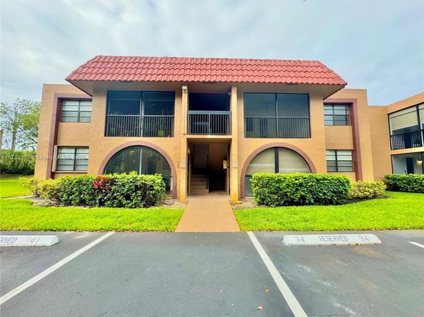 8632 NW 34th Pl C102, Sunrise FL 33351