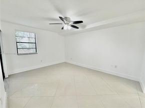 8632 NW 34th Pl C102, Sunrise FL 33351