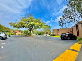 8632 NW 34th Pl C102, Sunrise FL 33351