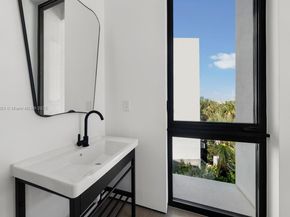 291 Palm Ave, Miami Beach FL 33139