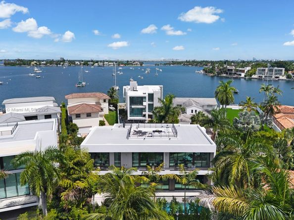 291 Palm Ave, Miami Beach FL 33139