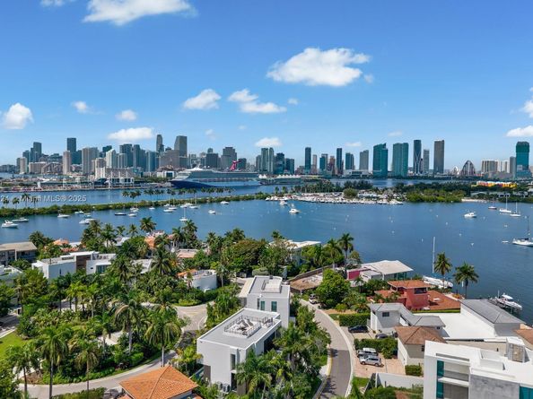 291 Palm Ave, Miami Beach FL 33139