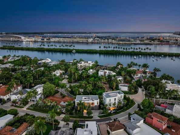 291 Palm Ave, Miami Beach FL 33139