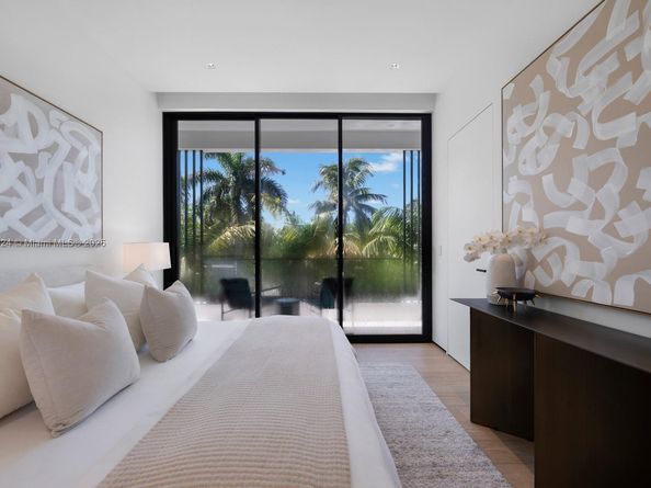 291 Palm Ave, Miami Beach FL 33139