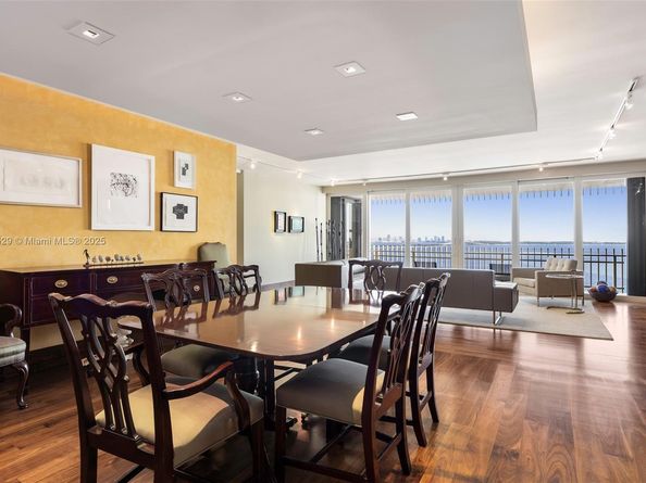 3 Grove Isle Dr C1603, Coconut Grove FL 33133