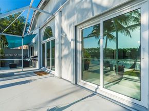 214 SW 180th Ave, Pembroke Pines FL 33029