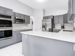 214 SW 180th Ave, Pembroke Pines FL 33029