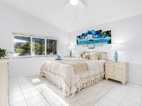 214 SW 180th Ave, Pembroke Pines FL 33029