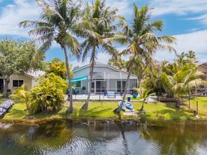 214 SW 180th Ave, Pembroke Pines FL 33029
