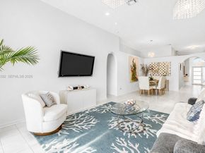 214 SW 180th Ave, Pembroke Pines FL 33029