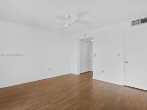 8775 Park Blvd 406, Miami FL 33172