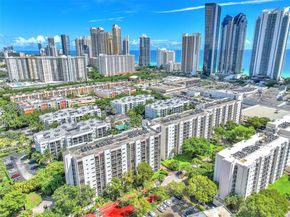 17011 N Bay Rd 912, Sunny Isles Beach FL 33160