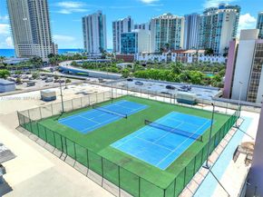 17011 N Bay Rd 912, Sunny Isles Beach FL 33160