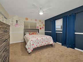 7921 NW 90th Ave, Tamarac FL 33321