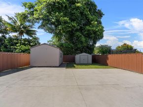 3151 NW 59th St, Miami FL 33142