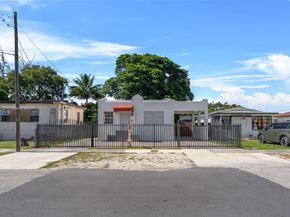 3151 NW 59th St, Miami FL 33142