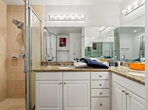 3001 NE 185th St 135, Aventura FL 33180