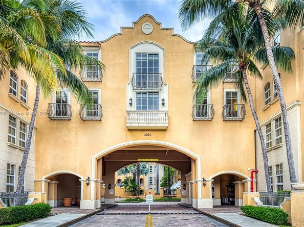 3001 NE 185th St 135, Aventura FL 33180