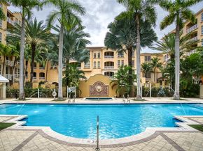 3001 NE 185th St 135, Aventura FL 33180