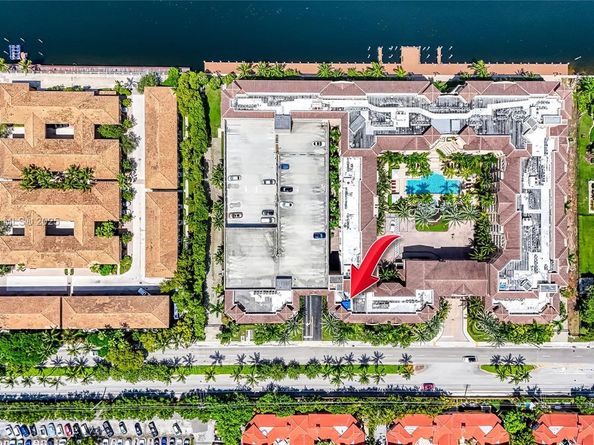 3001 NE 185th St 135, Aventura FL 33180