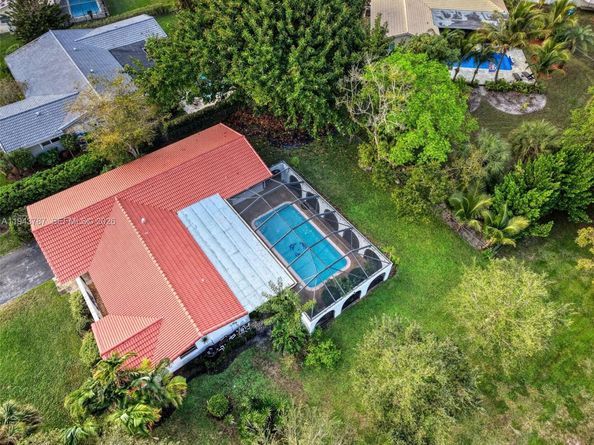 10251 NW 39th Ct, Coral Springs FL 33065