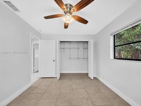 10251 NW 39th Ct, Coral Springs FL 33065