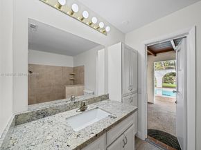 10251 NW 39th Ct, Coral Springs FL 33065