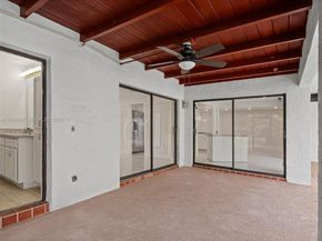 10251 NW 39th Ct, Coral Springs FL 33065