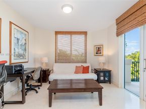 1660 W Glencoe St 302, Coconut Grove FL 33133