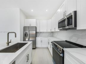 17201 NW 42nd Ave, Miami Gardens FL 33055