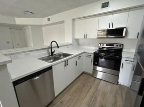 12166 Saint Andrews Pl 108, Miramar FL 33025