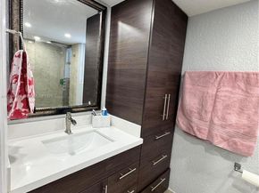 12663 NW 8th Way, Miami FL 33182